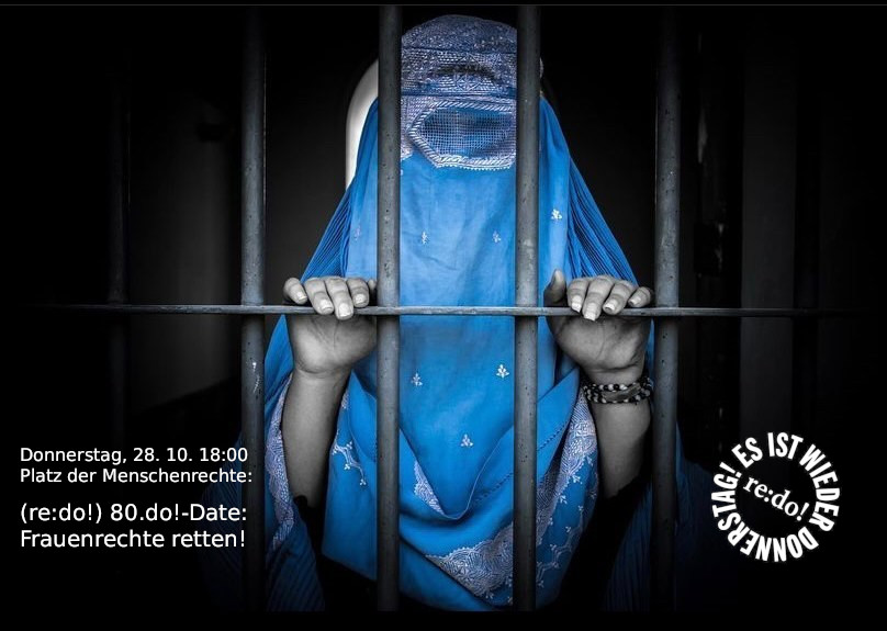 Afghanische Frau hinter Gittern